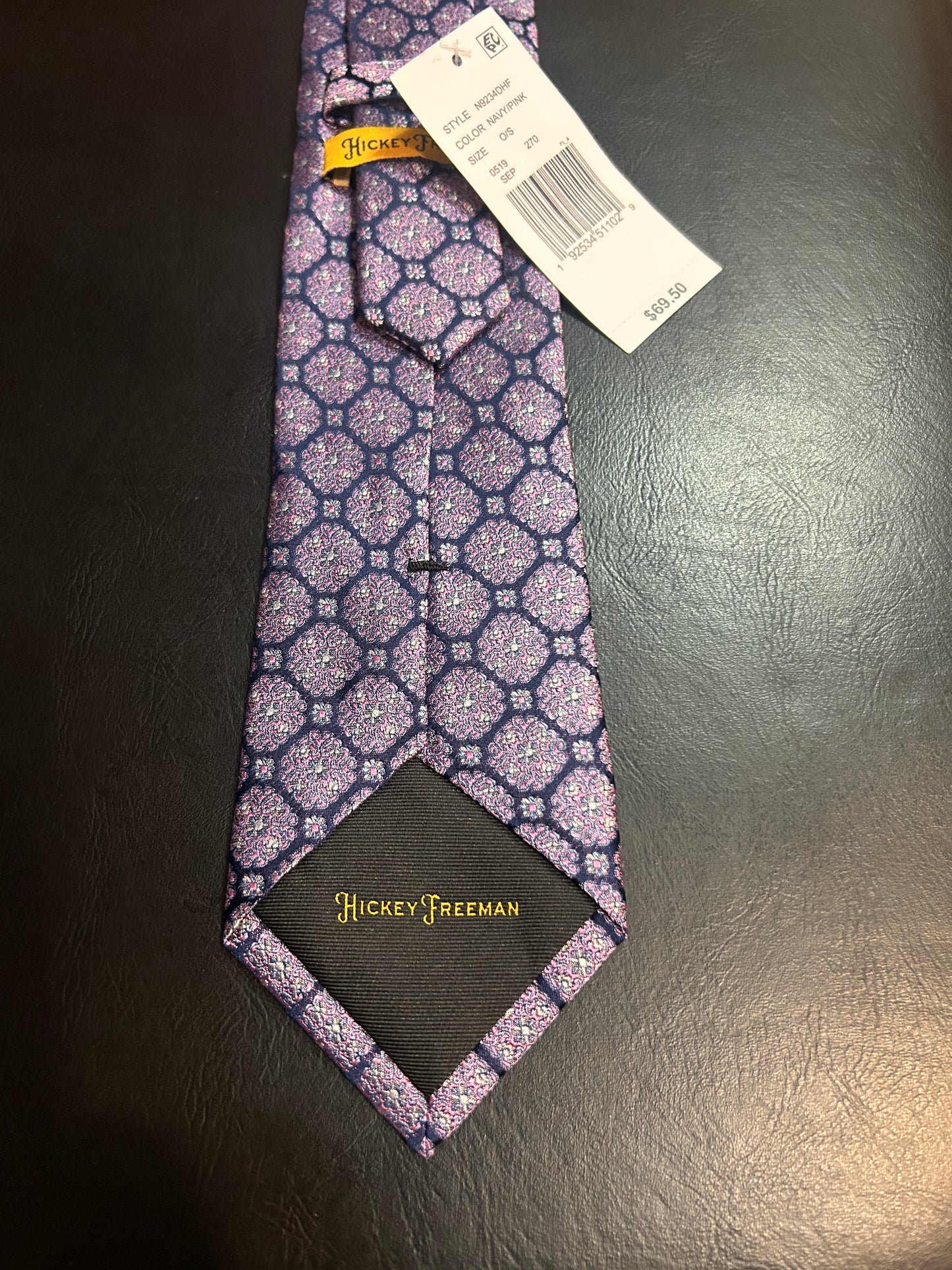 Hickey Freeman 100% Silk Tie