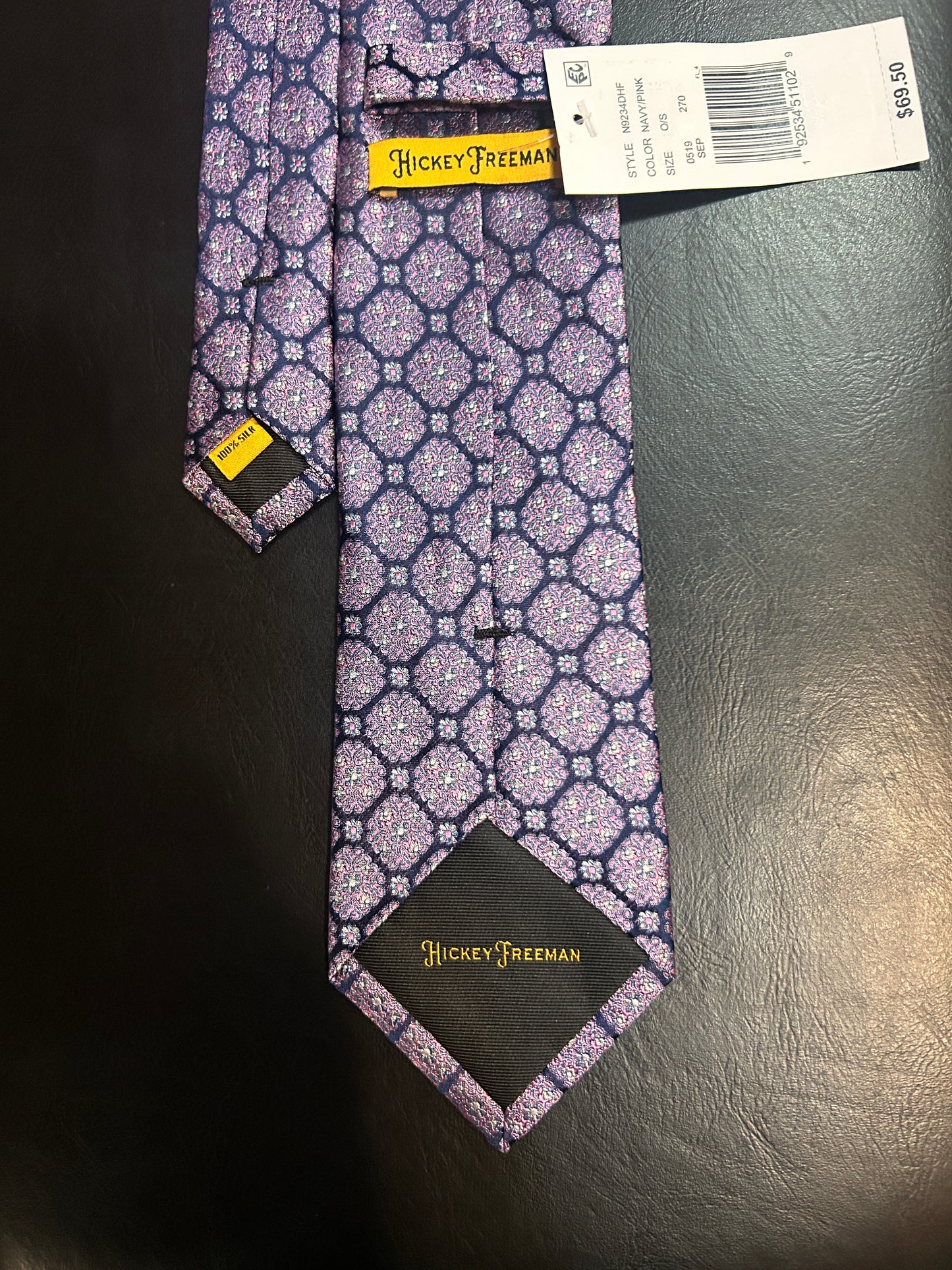 Hickey Freeman 100% Silk Tie